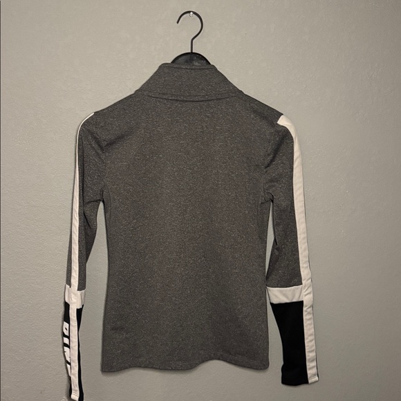 Victoria's Secret (PINK) Sweatshirts bundle - Picture 4 of 8